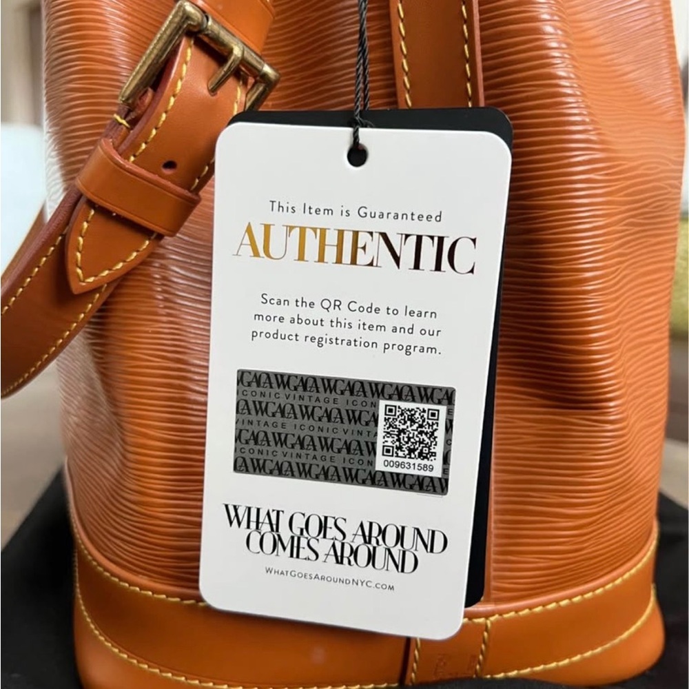 Louis Vuitton Tan Epi Leather Drawstring Bucket Bag - Picture 5 of 8
